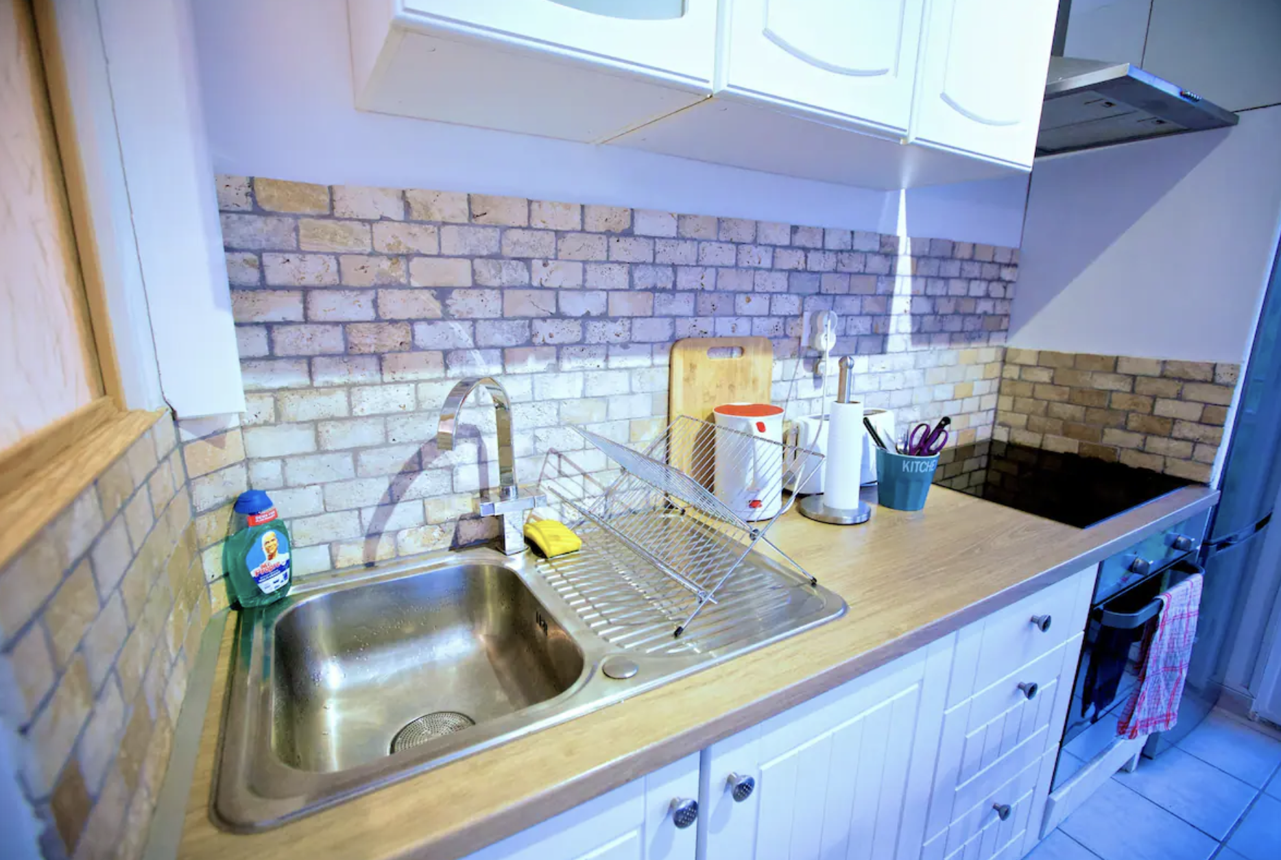 Kitchen counter